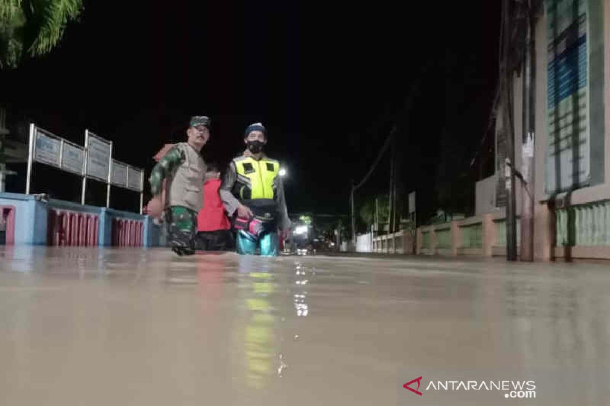 Perkembangan penanganan bencana banjir di Cirebon