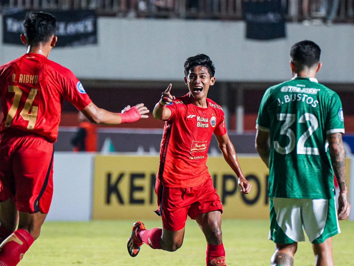 Public viewing pertandingan pembuka musim 2025 Persela Lamongan vs PSS Sleman