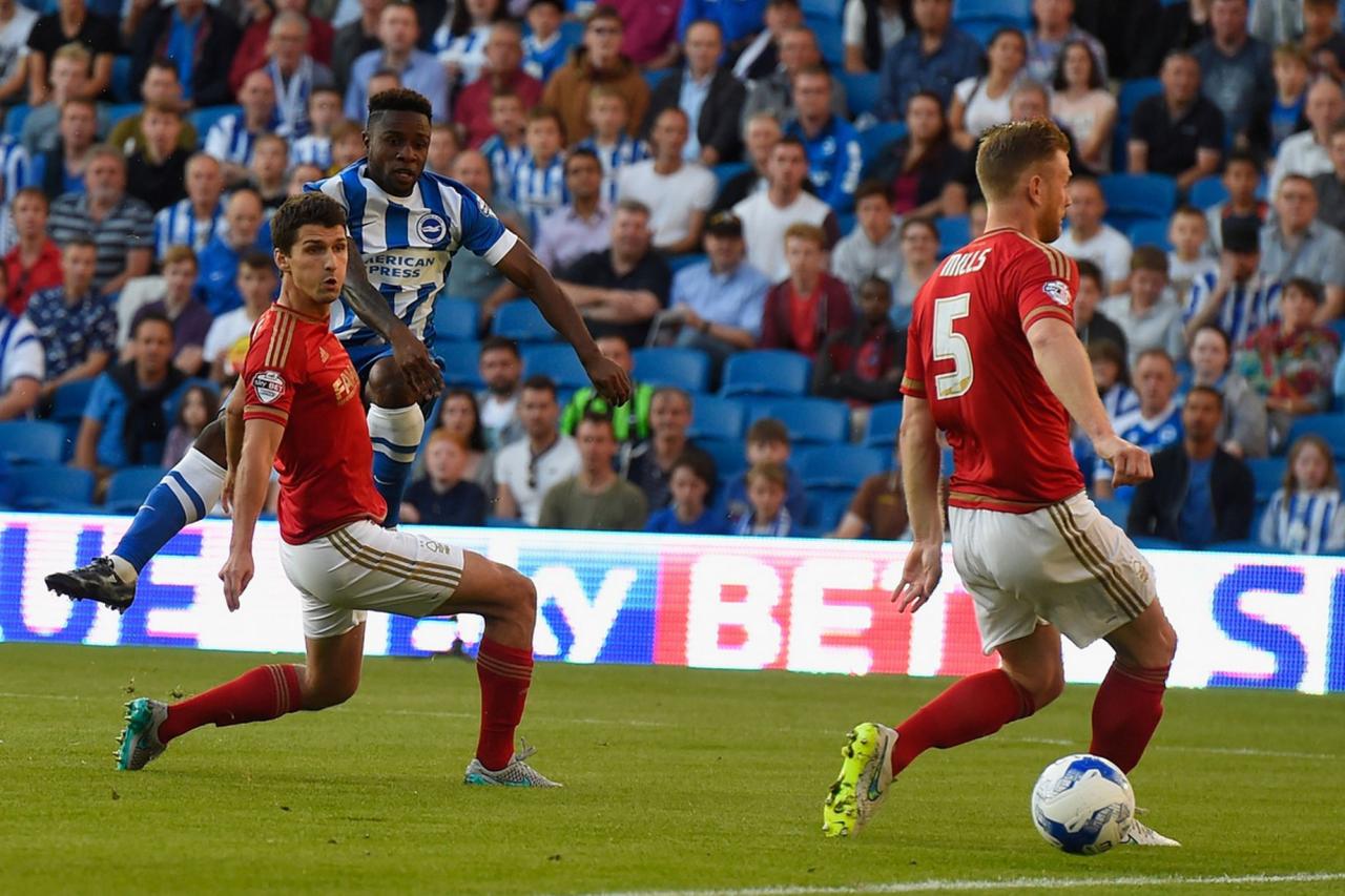 Nottingham Forest vs Brighton Anak-Anak Asuh Nuno Santo Menggila