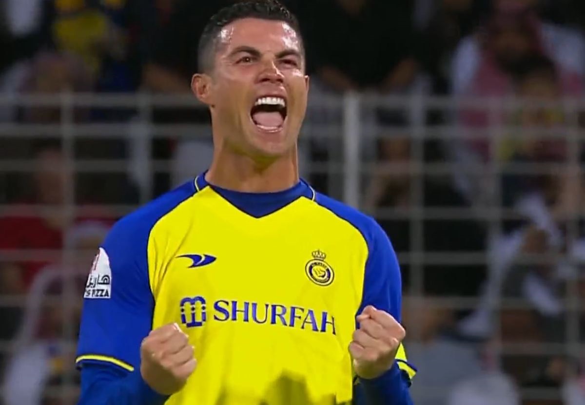 Ronaldo Cetak Gol Heading Gila saat Al Nassr Gebuk Al Wasl 4-0